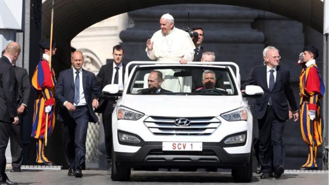 popemobile-front-970x0