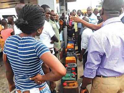 Fuel-scarcity-metro-