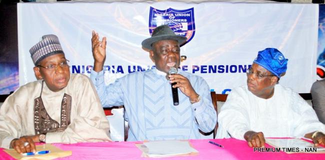 800x394xPIC-2..-NUP-14TH-PENSIONERS-DAY-CELEBRATION-IN-ABUJA.jpg.pagespeed.ic.pd8hJziWAp