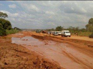 300x224xEnugu-Onitsha-Expressway-300x224.jpg.pagespeed.ic._2SCAibUm8